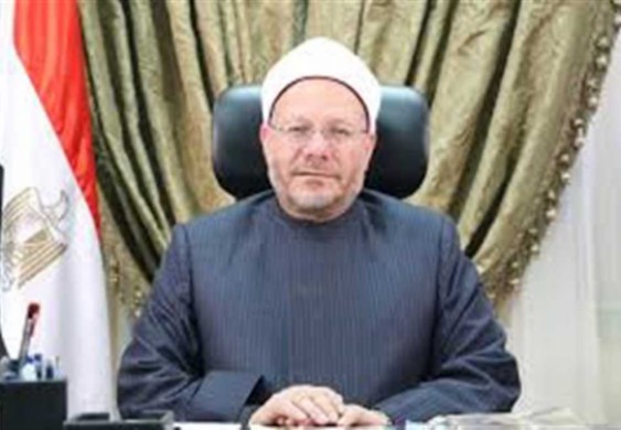«الإفتاء»: لا تجوز الصلاة في المنزل خلف التليفزيون أو الإذاعة