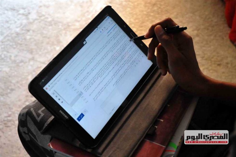 من الثانية عشر ظهرًا.. 15 ألف طالب بالصف الأول الثانوي يبدأون الامتحانات في بني سويف