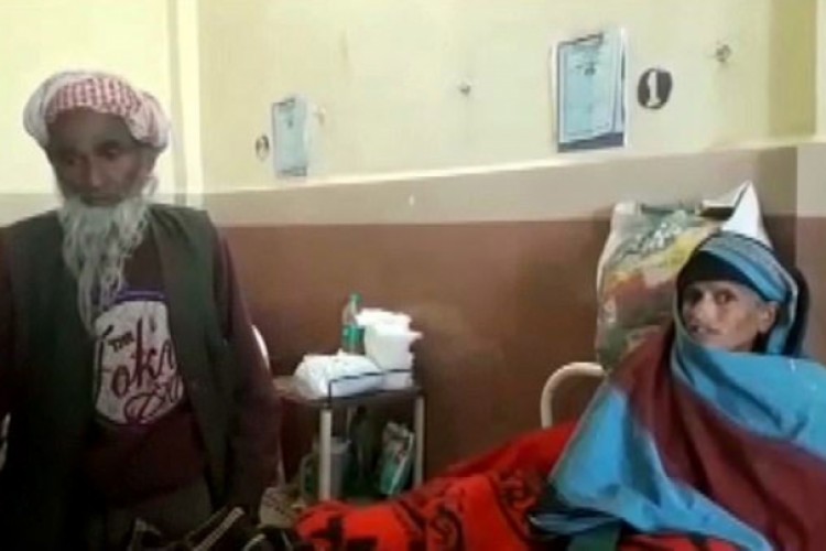 ولادة نادرة لأم عمرها 65.. والزوج "ثمانيني"
