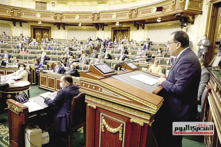 «مدبولى» يُلقى بياناً أمام «النواب» بشأن إعلان حالة الطوارئ فى البلاد