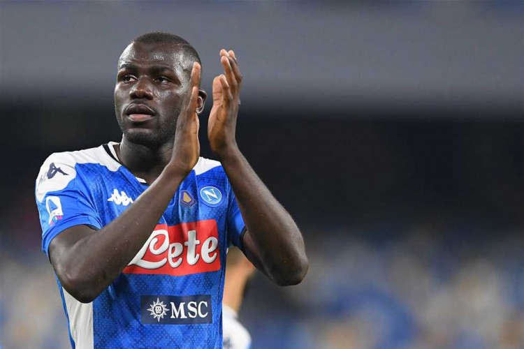 نابولى يطلب 100 مليون يورو لرحيل «كوليبالى»